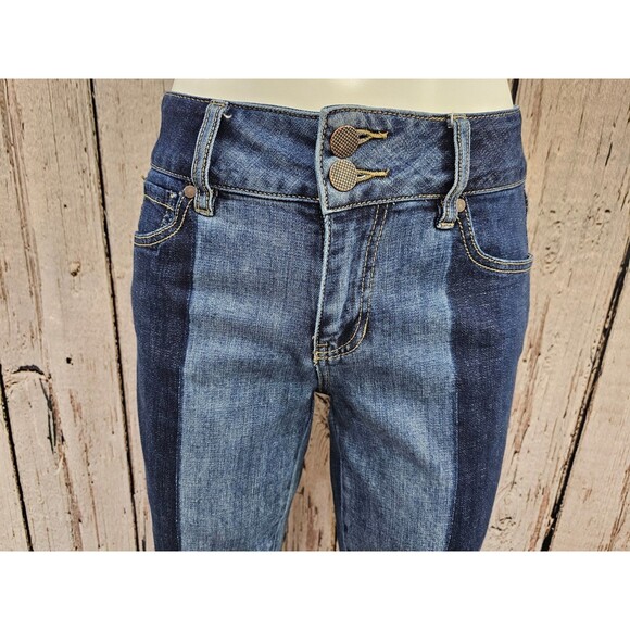 ALK Women's 2 Cabi Hi-Low Cropped Kick Back Low Rise Denim Blue Jean Ankle Pants - Picture 3 of 9